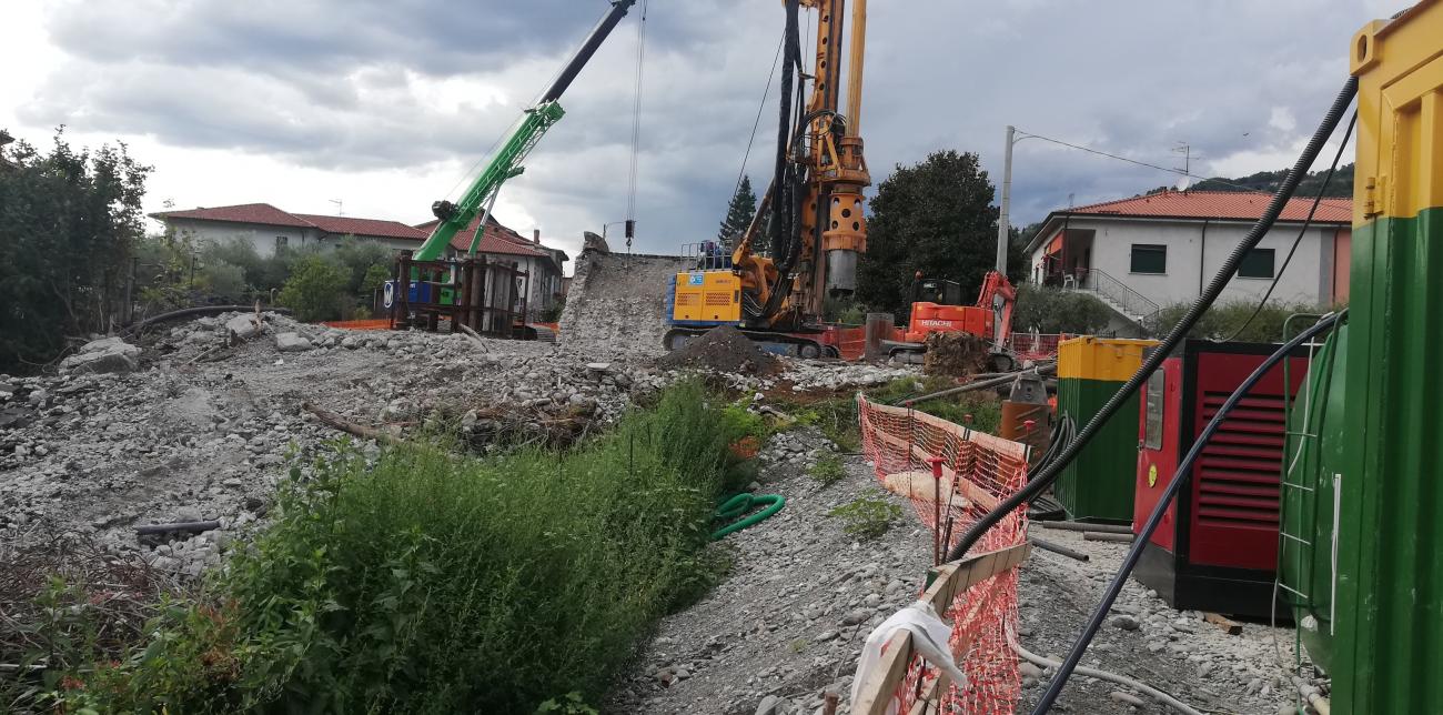 Realizzazione pali di fondazione spalla Albiano